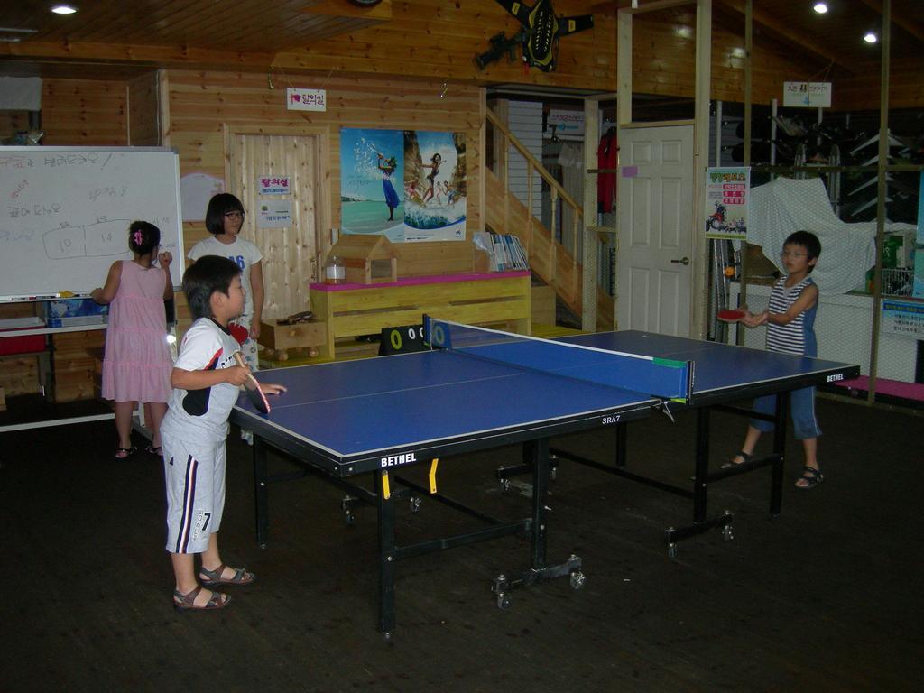 White Cabin Pyeongchang Bagian luar foto