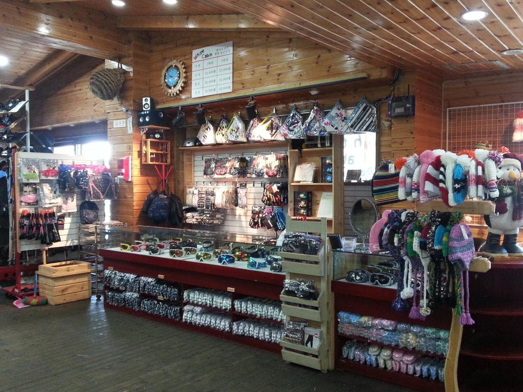 White Cabin Pyeongchang Bagian luar foto