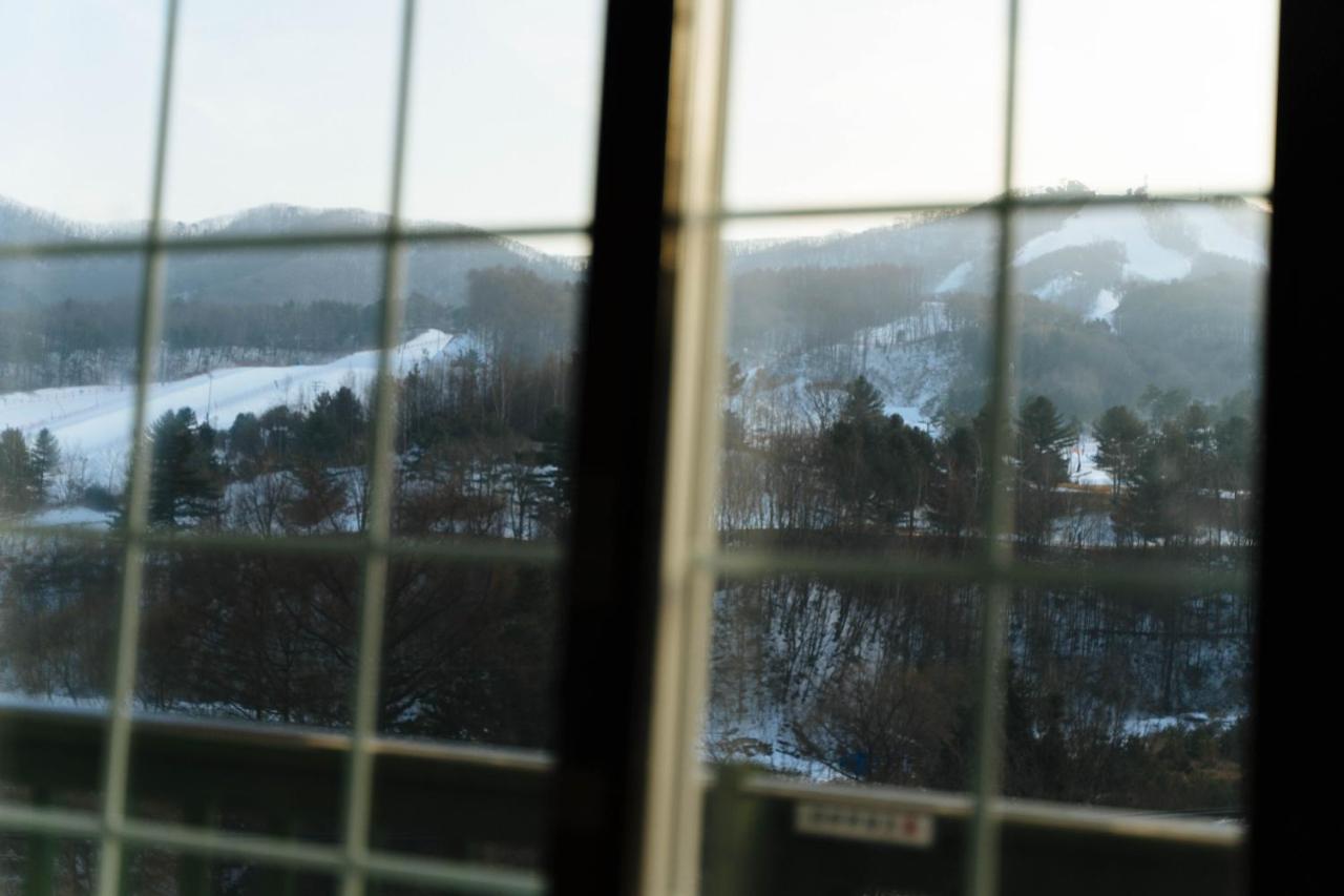 White Cabin Pyeongchang Bagian luar foto